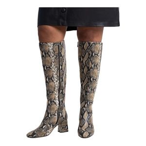 NWT Wide Calf Size 8 Eloquii Knee High Snake Skin Print In Box
